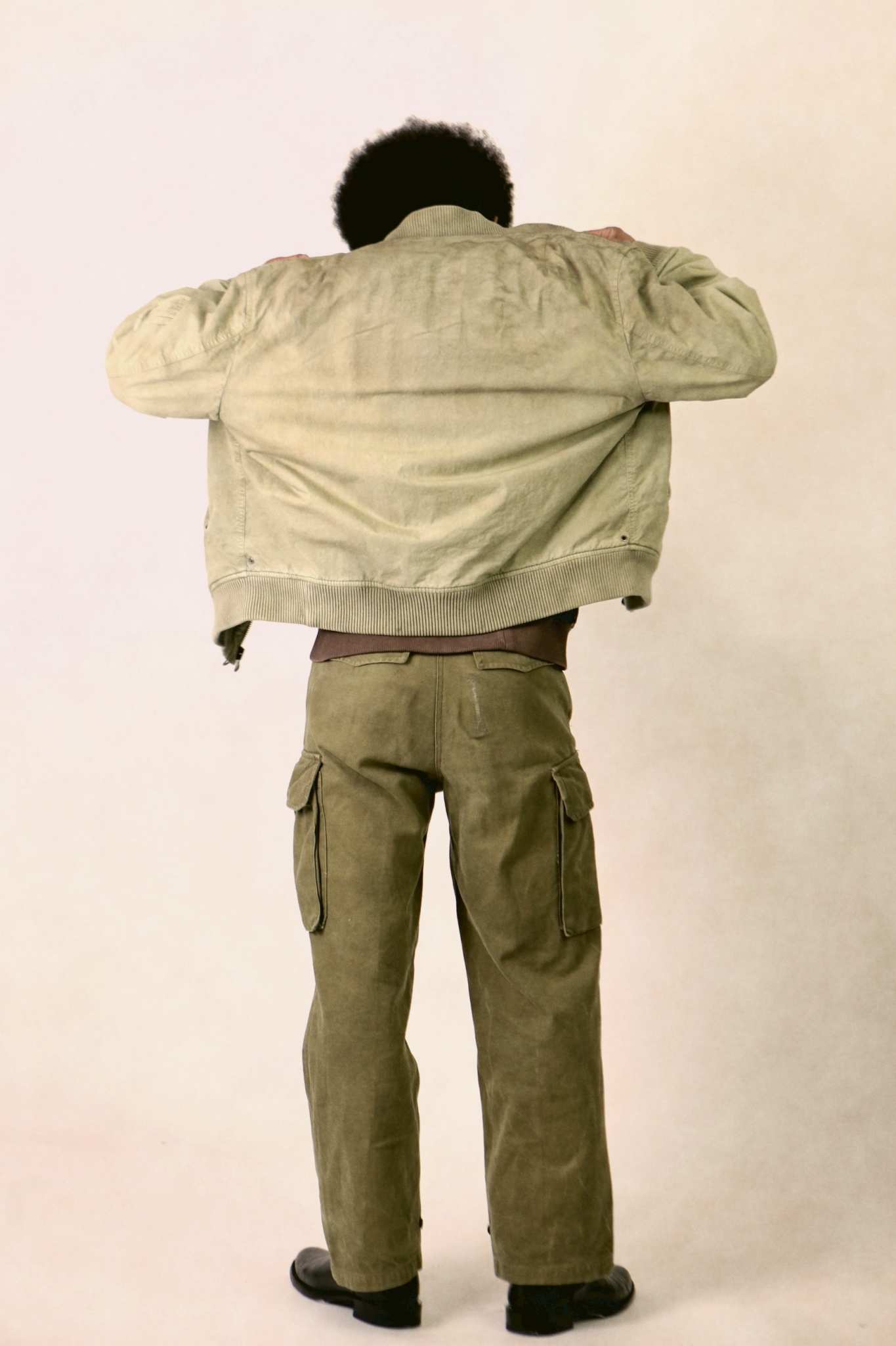 LOOK30.jpg