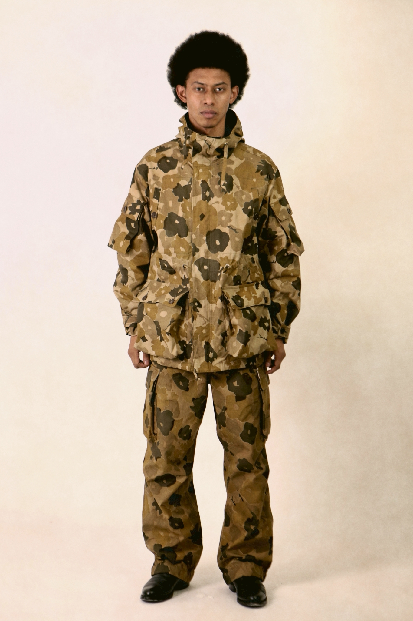 LOOK25.jpg