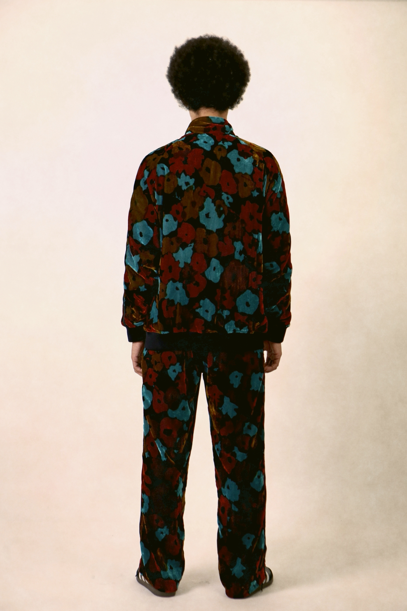 LOOK22.jpg